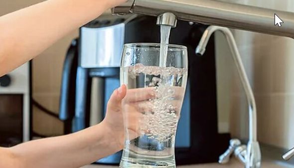 Закон о питьевой воде принят в Беларуси: что ждет потребителей и коммунальщиков