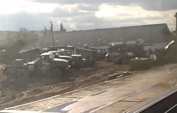 Взрывы под Джанкоем: появилось видео скопления техники РФ до удара