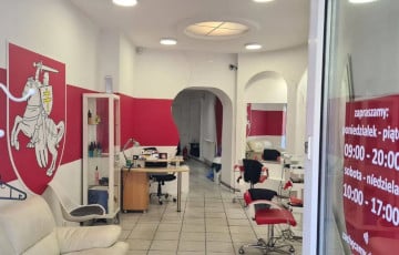 Бывший директор хоккейного клуба из Орши открыл салон красоты в польском Вроцлаве