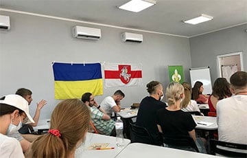 Во Львове заработала первая школа белорусского языка