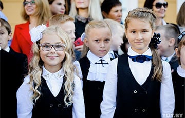 До 1 августа беларусским родителям сообщат о главном «сюрпризе» школьной формы