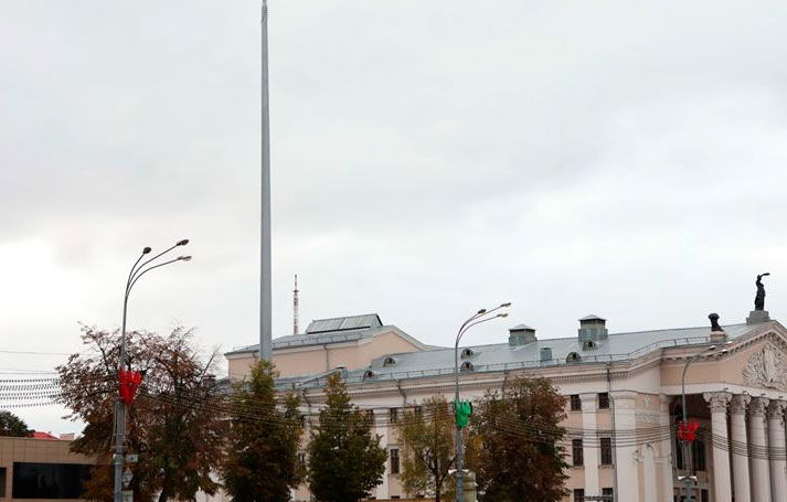 В Витебске хотят построить флагшток, который обошелся Гомелю в $700 тысяч