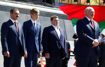 Политолог: Семья Лукашенко прячет деньги на Аравийском полуострове