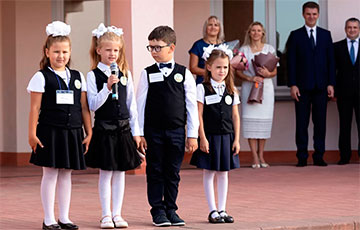 Во сколько в Беларуси обойдутся родителям сборы к школе?
