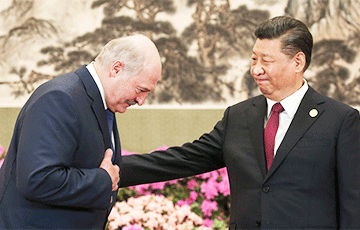 Лукашенко униженно заискивал перед Си Цзиньпином