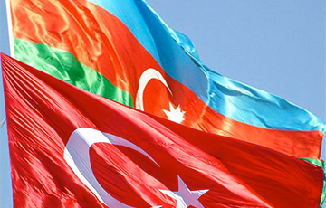 Азербайджан и Турция начали совместные военные учения в Баку
