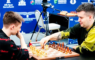 Звезд московитских шахмат жестко наказали за «цирк» на чемпионате мира