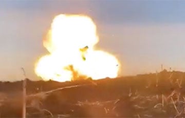 Украинские десантники ювелирно уничтожили вражеский танк