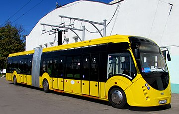 Что электробус делает на АЗС в Минске?