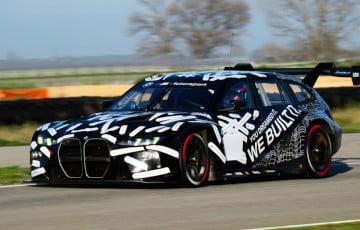 BMW превратила первоапрельскую шутку в реальный гоночный универсал