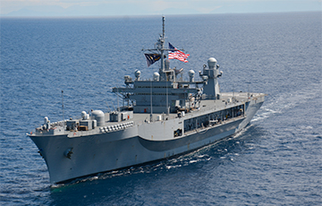 США направили к берегам Израиля флагманский корабль Шестого флота
