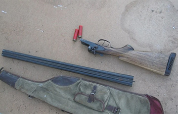 У беларуса нашли арсенал оружия в Петриковском районе