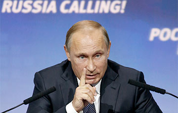 Рейтинг Путина снова снизился, несмотря на новую методику