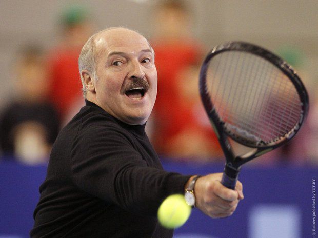Лукашенко пригрозил персональной ответственностью за отобранные за допинг медали