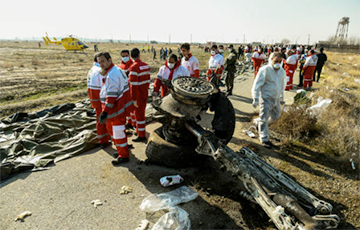 Крушение украинского самолета в Иране: что известно