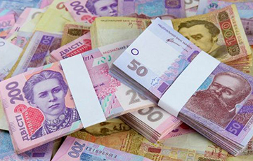 За год реальная зарплата в Украине выросла на 10%