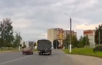 В Орше водитель совершил странный и «ненужный» обгон, его лишили прав на год