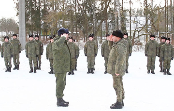 Российские военные в Беларуси торгуют соляркой