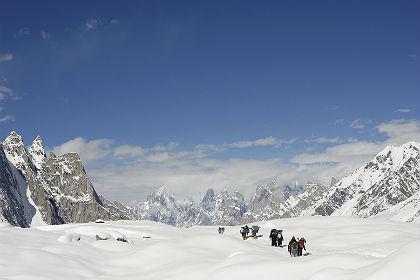 Пропавшие в горах Непала российские альпинисты вышли на связь