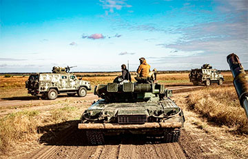 Полковник ВСУ: В Бахмуте оккупантам устроят «танковую карусель»
