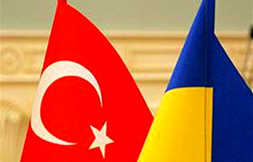 Турция ввела безвизовый режим с Украиной