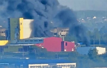 Единственный в Московии завод оптоволокна остановился почти на год после удара украинских дронов