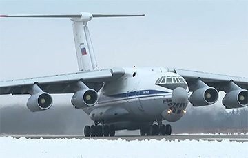 Российские самолеты доставили в Казахстан кыргызстанских военных