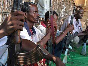 Сомалийские пираты захватили восемь индийских судов