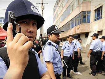 Китай объявил в розыск 15 человек в связи с бунтом уйгуров