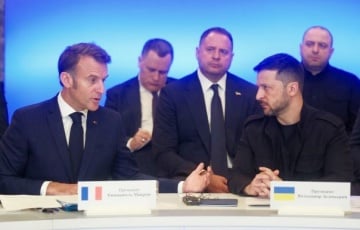 В Париже началась встреча «коалиции решительных»