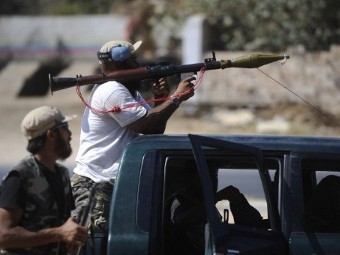 Повстанцы захватили воинскую часть на окраине Триполи