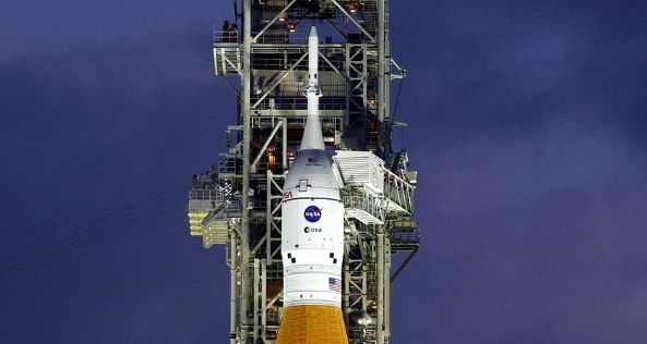 Orion запущен к Луне, но может сгореть по дороге домой