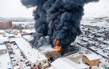 В московитском Красноярске начался масштабный пожар
