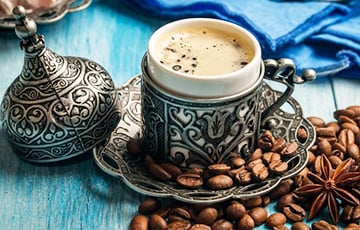 Черный кофе не просто «будит»: как напиток влияет на организм
