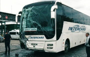 Z-пропаганда выдумала «атаку ВСУ» на беларусский автобус?