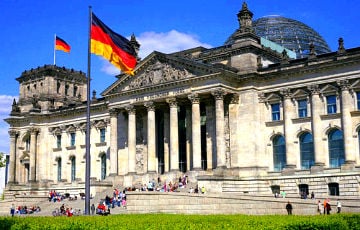 Посольство Германии в Беларуси возобновило выдачу туристических виз