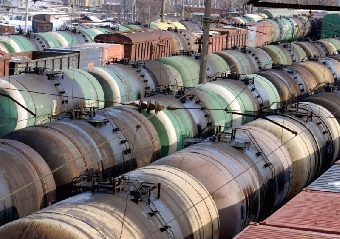 Беларусь с 1 мая снижает экспортные пошлины на нефть и нефтепродукты