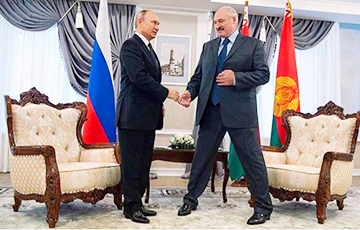«Баста»: Путин четко сказал Лукашенко, что тому пора на покой