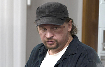 СМИ: Луцкий террорист раздавал своим заложникам деньги