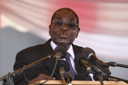 В Зимбабве 92-летний Мугабе решил баллотироваться на выборах 2018 года