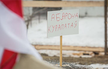 Активисты приостановили строительство в Куропатах