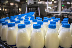 Россия будет разбираться по каждому молочному предприятию отдельно, заявил Медведев