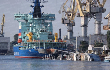 Новейший буксир московитского флота затонул в Санкт-Петербурге