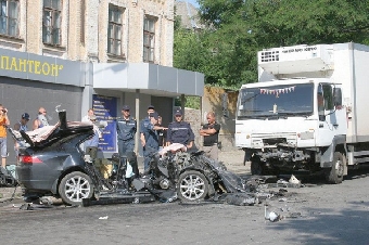 Два человека погибли при лобовом столкновении легковушки с фурой в Пинске