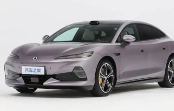 Представлен новый премиальный электромобиль BYD