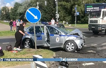 Машина ГАИ попала в жесткое ДТП в Минске