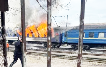 В Николаеве московитский «Шахед» попал по пассажирскому поезду