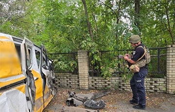Украинские полицейские показали первые минуты после зверского удара РФ по Яровой