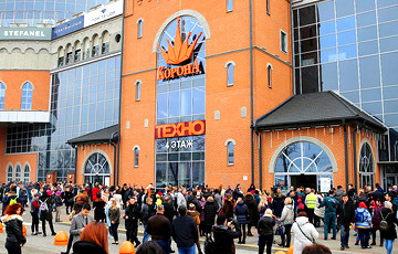 В Минске эвакуировали посетителей ТЦ «Замок»