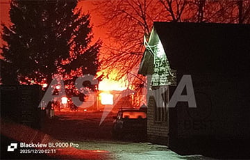 Под Брянском после загадочного события взрывается склад боеприпасов